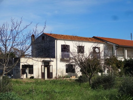 120sqm semi-detached farm with 500sqm land 500 meters to the beach 1