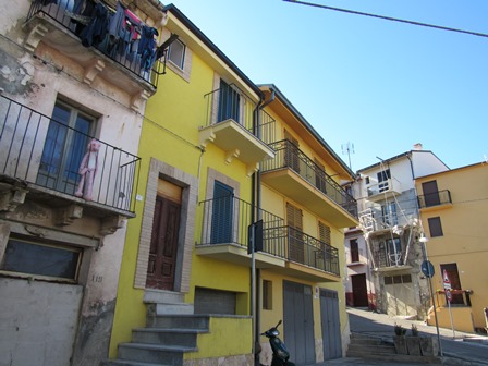 Recently renovated, 2 bed, garage town house in typical Italian town1